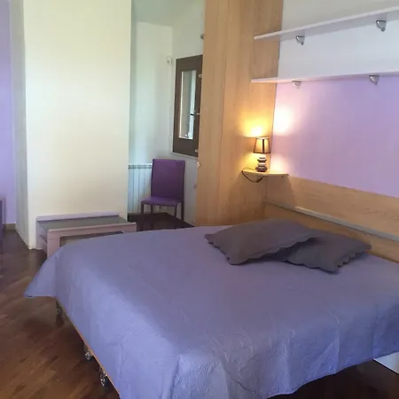 Villa Riserva Naturale *
